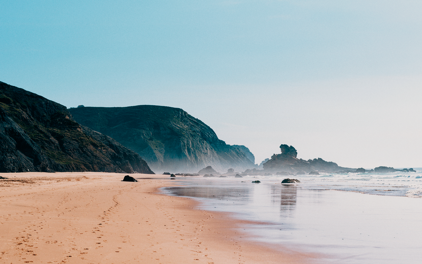 Algarve a Giugno: scopri la Costa Atlantica